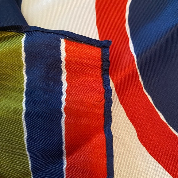 Vintage Scarf Navy Red - Picture 3 of 4